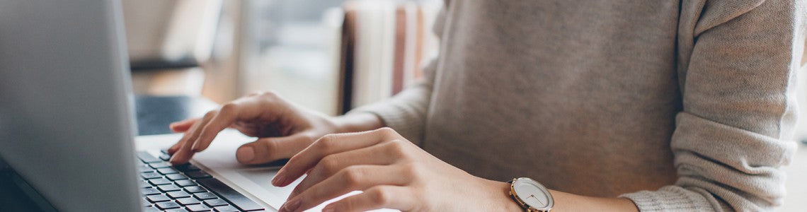 Klavye kullanma Pozisyonunuzu İyileştirerek Verimliliğinizi ve Sağlığınızı Artırın